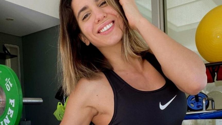 Cinthia Fern Ndez Bail En Microbikini Y Levant La Temperatura La Tecla Mar Del Plata