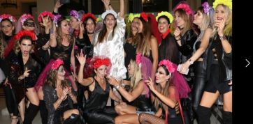 La despedida de soltera de Pampita: 40 amigas, looks súper hot y fotos