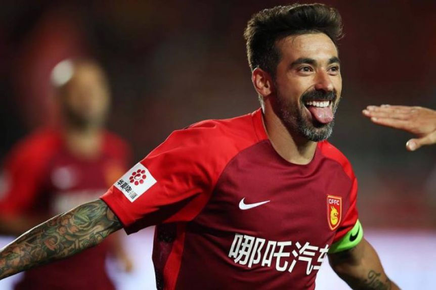 Ezequiel Lavezzi afirmó que se retira del fútbol: