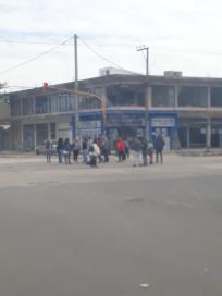 Empleados del Hospital Regional reclaman por insumos