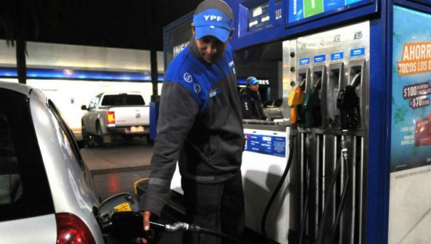 YPF aumentó desde la medianoche un 3,5 por ciento promedio sus combustibles