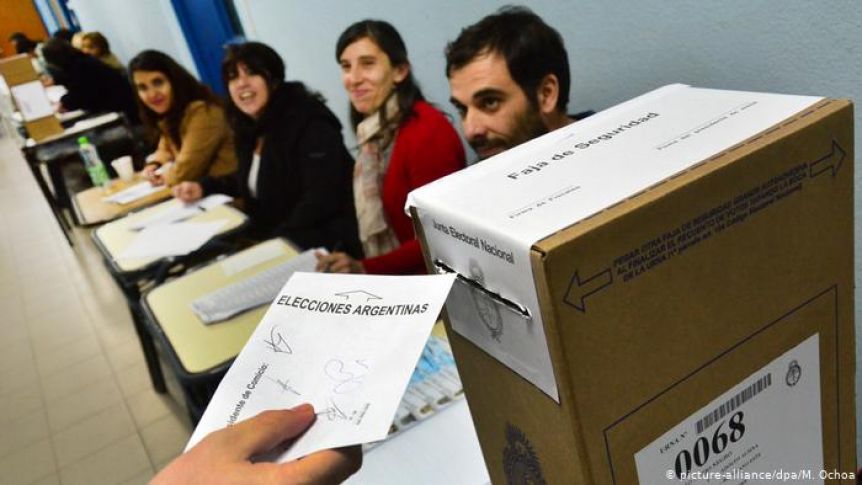Encuesta: la mitad de los argentinos quiere que las PASO se realicen