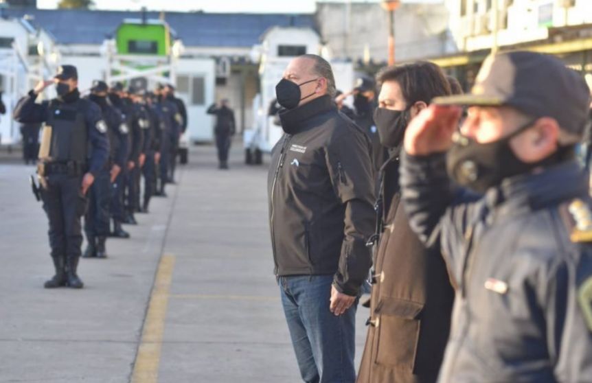 La vacuna llegó a Puente 12 y empiezan a inmunizar a la policía de Berni