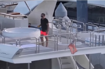 Luis Miguel: descanso en el yate
