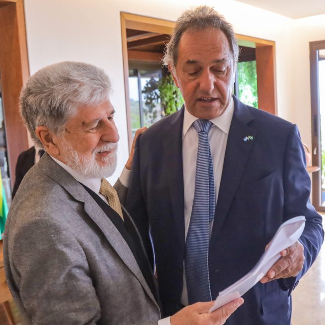 Scioli presentó su propuesta para un acuerdo de integración con Brasil
