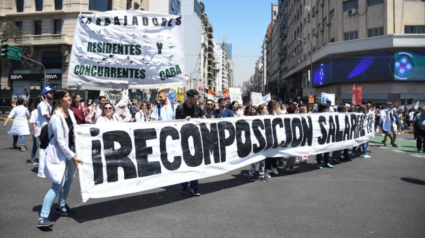 ¿Cuáles son los gremios que cerraron paritarias por encima de la inflación?