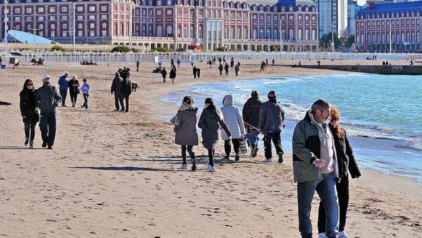 Más de 1,3 millones de turistas se movilizaron por el fin de semana largo