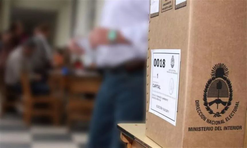 La crisis se cuela en la campaña: los intendentes que van por la reelección agarran la tijera