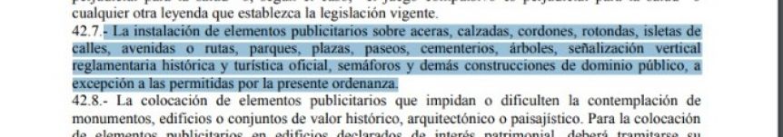Foul técnico: concejal y pre-candidato a intendente colgó cartelería en un lugar prohibido