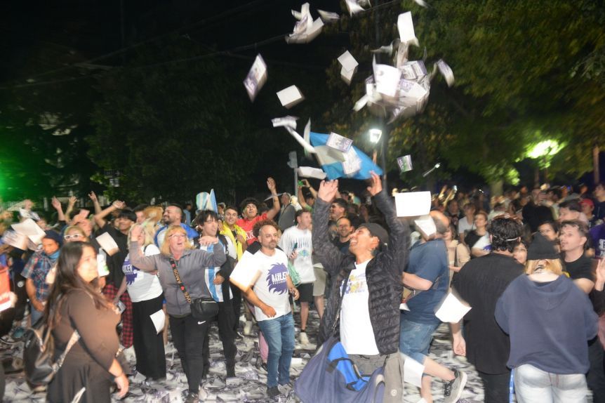 La crisis total de las organizaciones y su representatividad