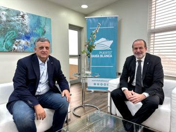 Planta de GNL: Susbielles se reunió con el presidente de YPF en el puerto de Bahía