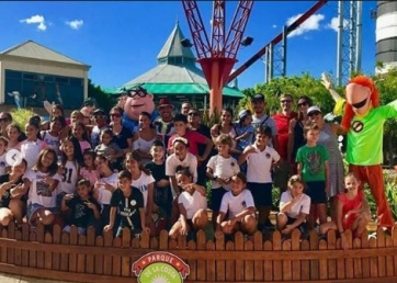 Carlitos Tévez cerró un parque de diversiones para festejar el cumple de su hija