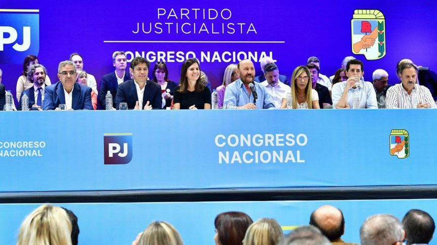 Con el peronismo bonaerense en plena guerra, se reúne el Congreso Nacional del PJ