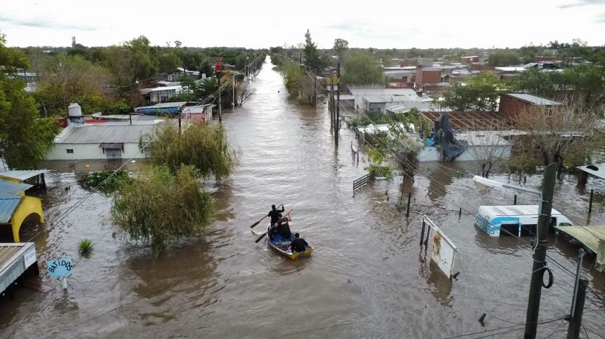 Con 2500 evacuados y 30 municipios afectados, el temporal tiene en vilo a la PBA
