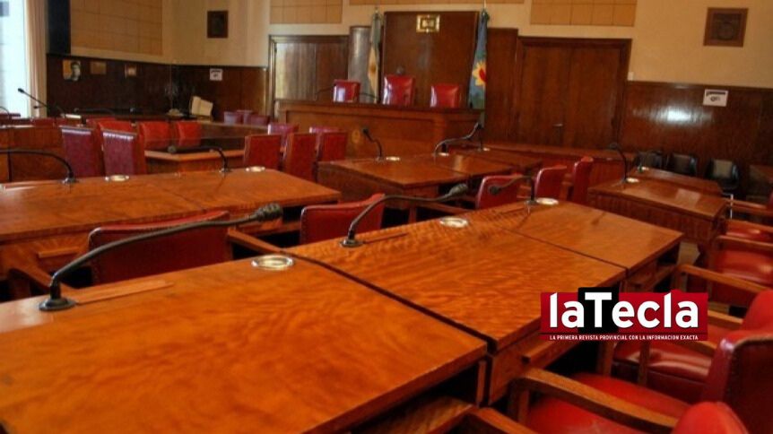 La oposición empuja una agenda ambiental en la costa y busca respuestas del Ejecutivo