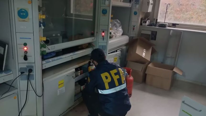 Una microbióloga reveló cómo detectaron a las bacterias que mataron a 16 personas