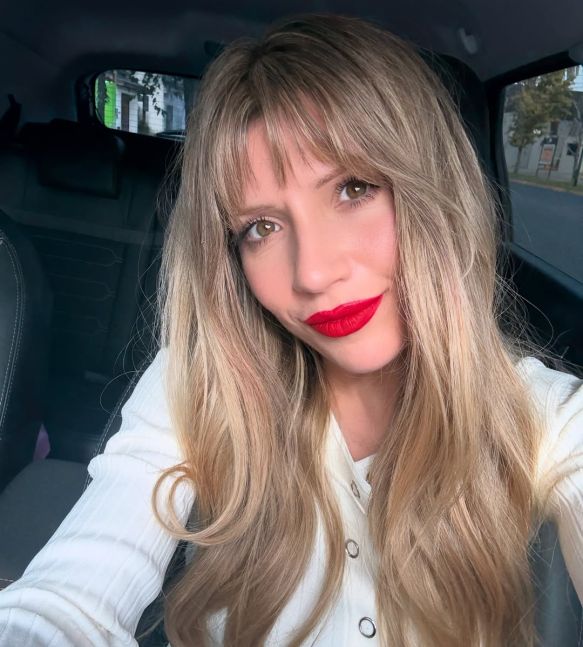 Laurita Fernández sorprendió con un nuevo look, similar al que usa Guillermina Valdés
