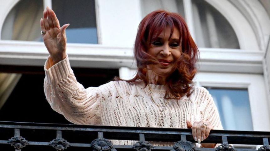 “Hay que explicar lo obvio”: Cristina volvió a denunciar persecución política
