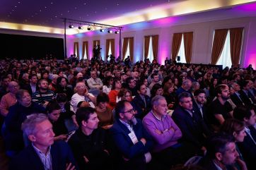 Axel Kicillof: “El plan de exterminio de la industria lo paramos en las urnas”