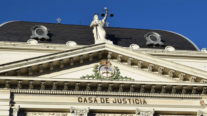 Dos cargos clave que no aparecen en el radar y el eterno pedido de autarquía y recursos