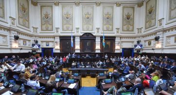 Escándalo en la Legislatura: Kicillof vetó parcialmente el presupuesto de Diputados