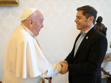 Visita papal: guerra santa en Provincia
