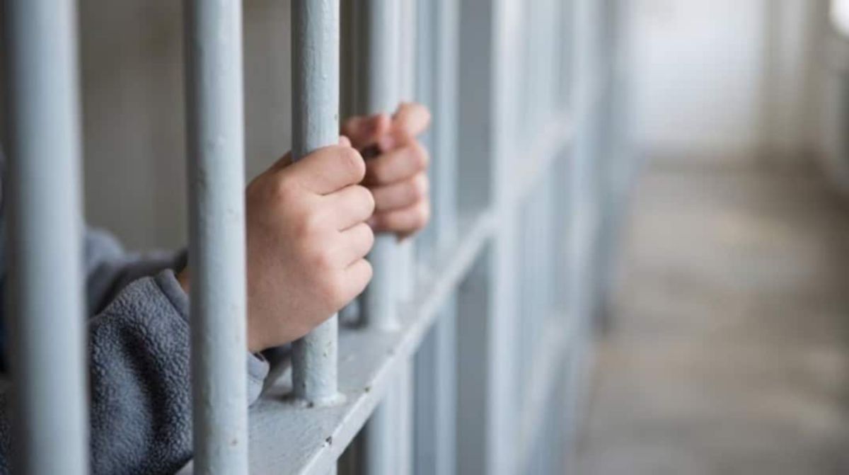 Libertarios cuestionaron la suspensión del Régimen Penal Juvenil y cargaron contra Kicillof