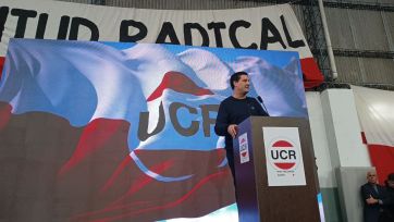 Con boinas blancas y más de 1.300 personas, la UCR mostró músculo en Mar del Plata y puso la mira en 2027
